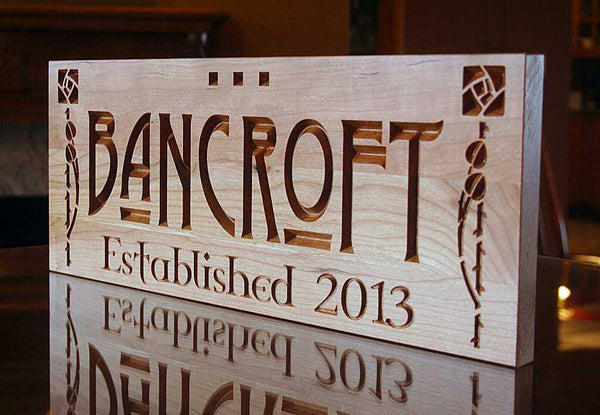 Wooden wedding date signs | Honestweddingadvice.com